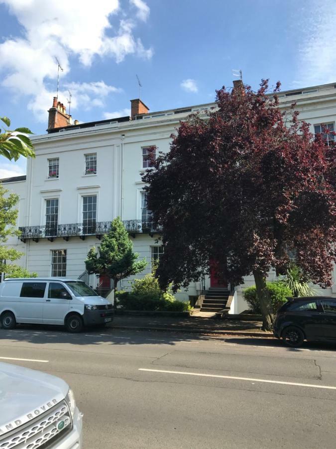 The Courtyard Apartment Leamington Spa Exterior foto